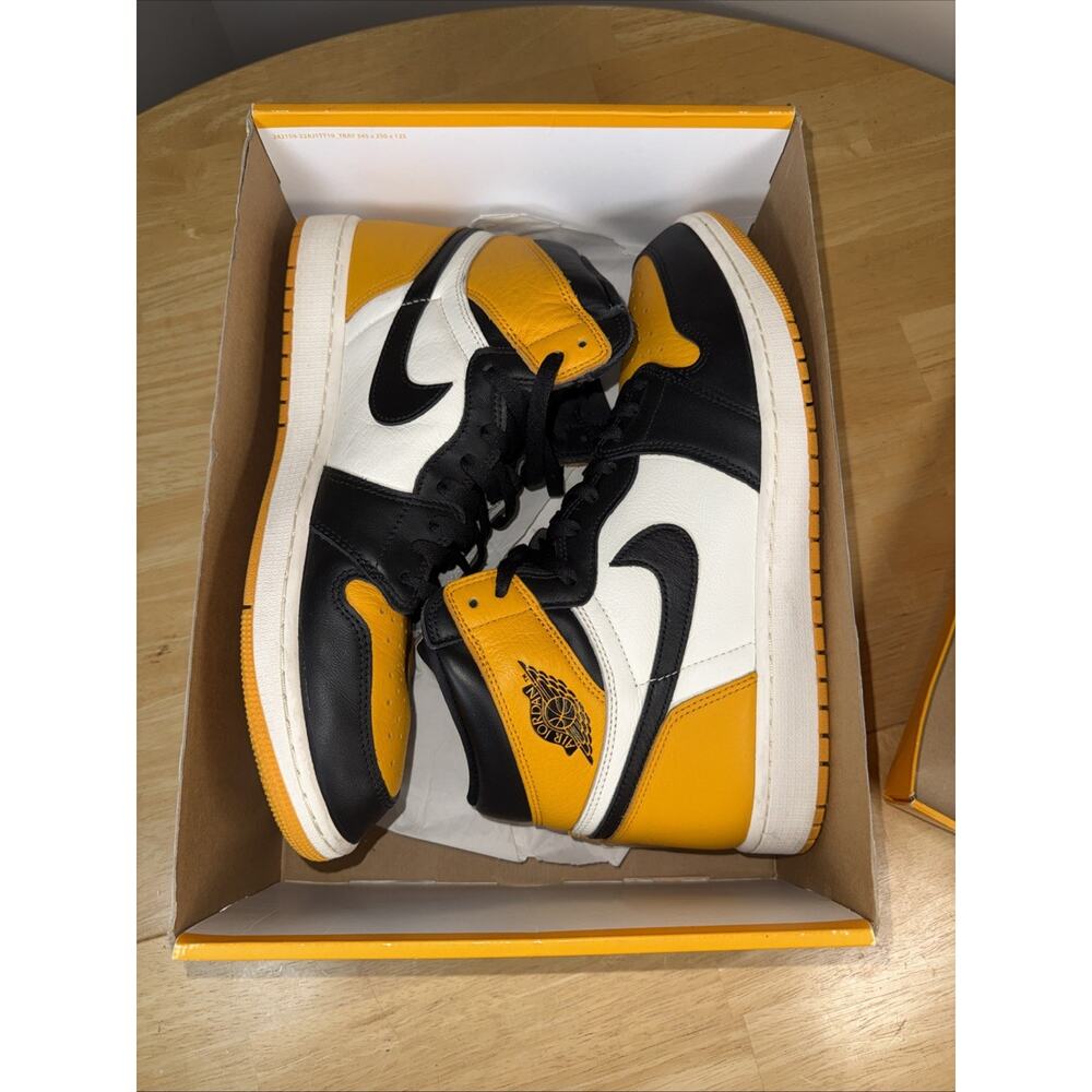 Size 13 - Jordan 1 Retro OG High Yellow Toe OG BOX lightly Used - Picture 9 of 11